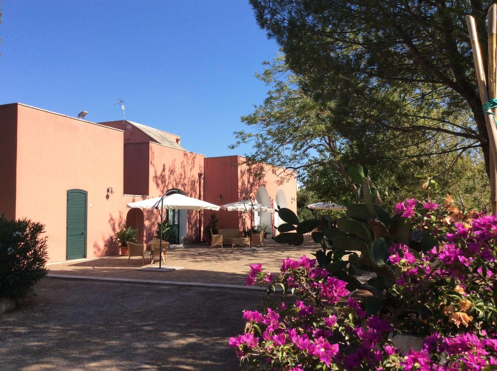 Tenuta Doxi Bed & Breakfast 3*